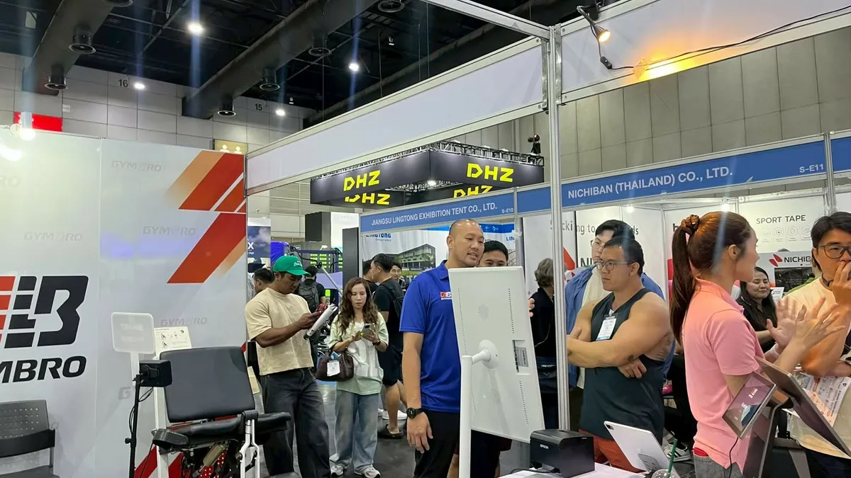 Live demo at the GymBro booth